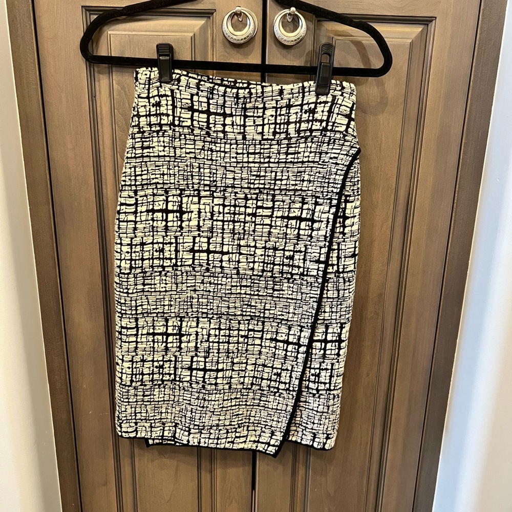 M.M Lafleur skirt